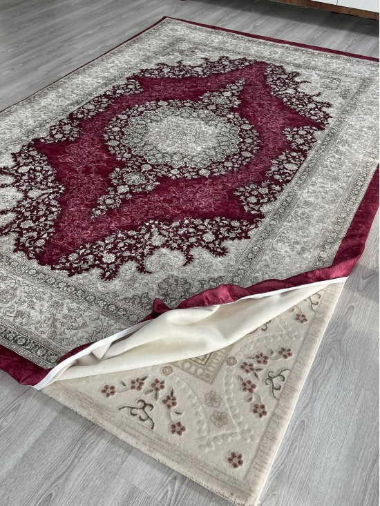 Yakut Bordo Halı Örtüsü