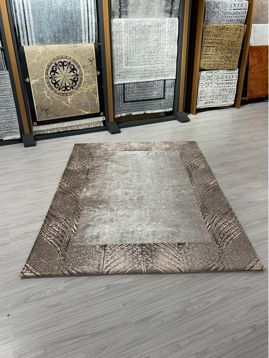 Pırlanta Vizon Modeli Halı Örtüsü