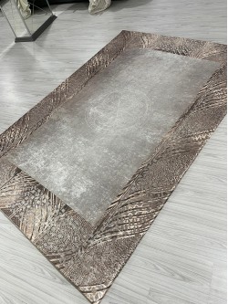 Pırlanta Vizon Modeli Halı Örtüsü