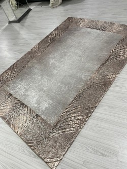 Pırlanta Vizon Modeli Halı Örtüsü