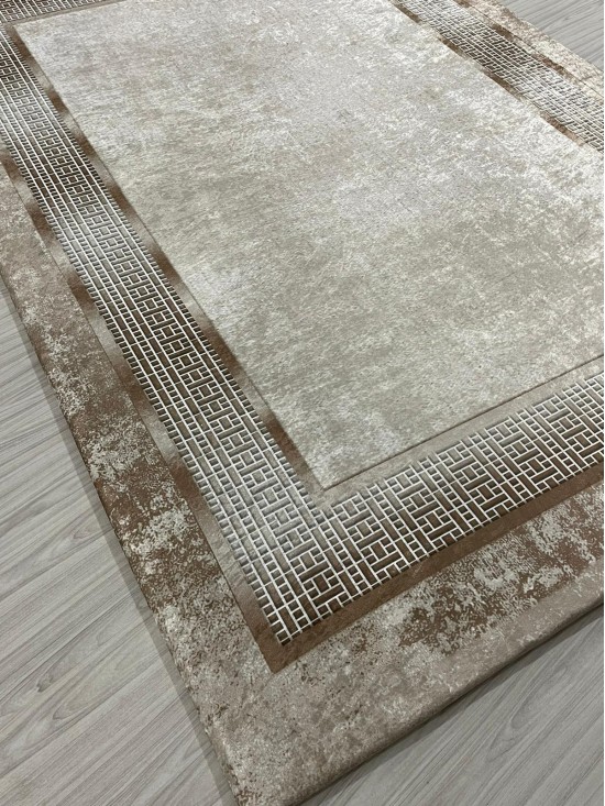 Yeni Yıl Vizon Modeli Halı Örtüsü