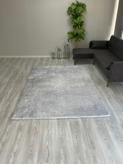 Düz Gri Halı Örtüsü