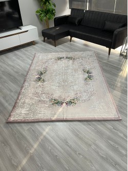 Lalezar Pembe Halı Örtüsü