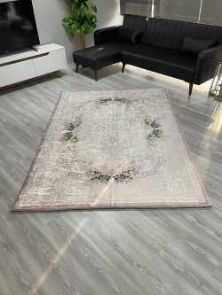 Lalezar Pembe Halı Örtüsü