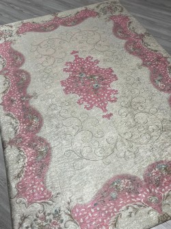 Türkan Pembe Halı Örtüsü
